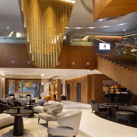 Marriott Hotel 5*